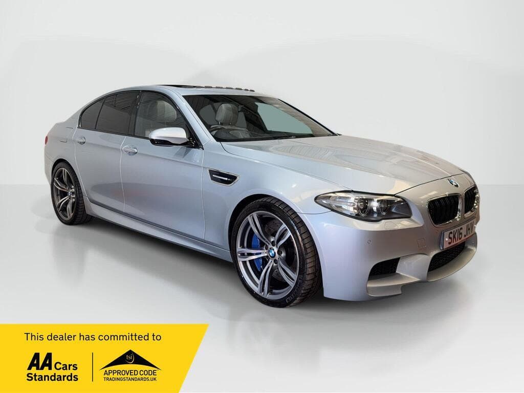 BMW M5